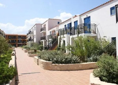 Margarita Aparthotel 2*