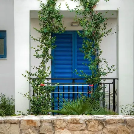 Margarita Aparthotel